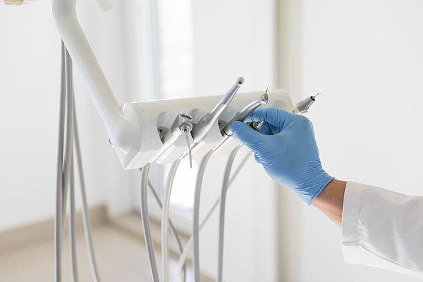 24/7 Emergency Dental Veneers experts in Cloverdale, VA